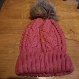 Aeropostale Cable Knit Pom Hat